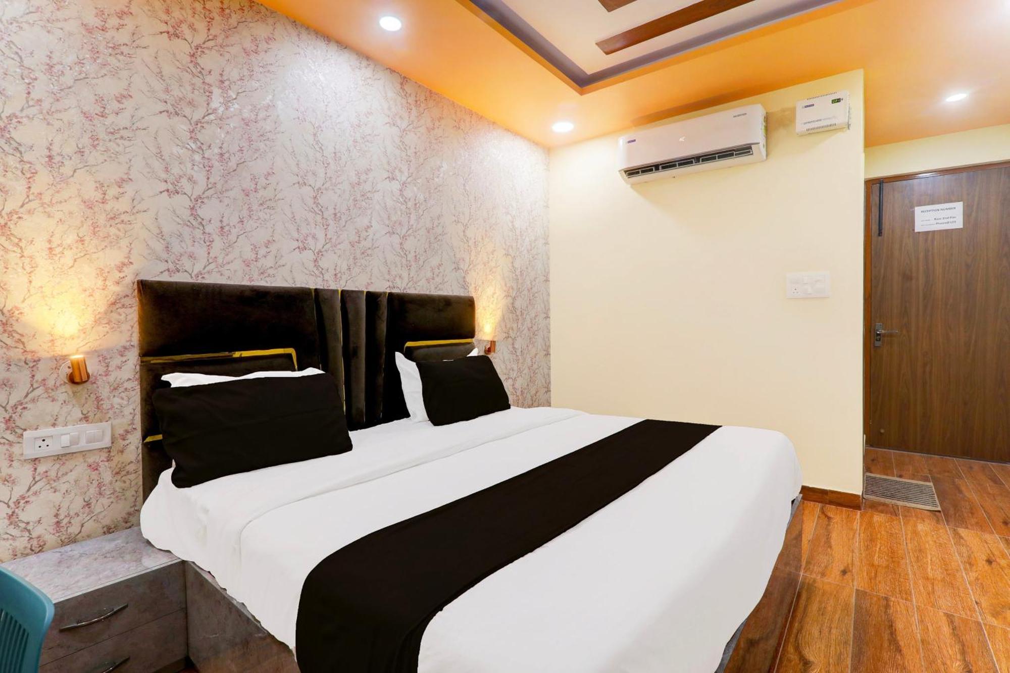 Super Hotel O Raas Plaza Kanpur Ngoại thất bức ảnh
