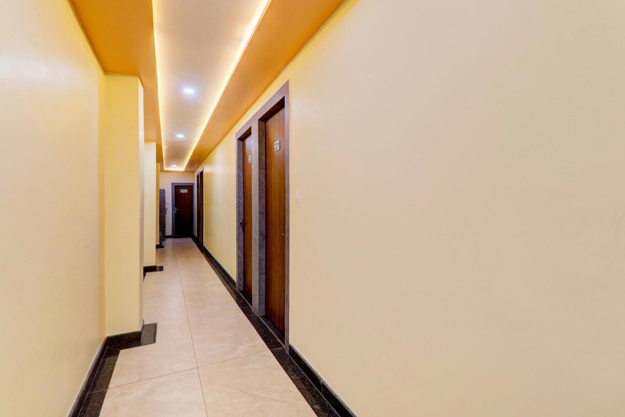 Super Hotel O Raas Plaza Kanpur Ngoại thất bức ảnh